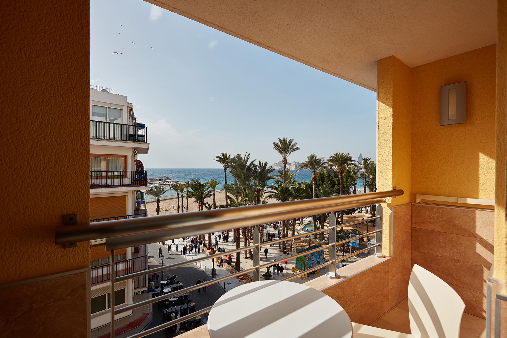 Aparthotel Milord's Suites Benidorm Exterior foto