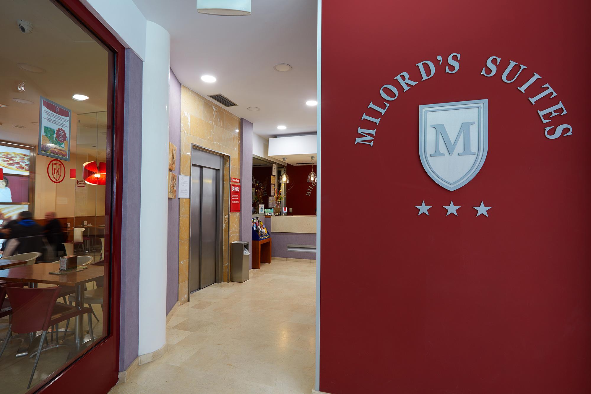 Aparthotel Milord's Suites Benidorm Exterior foto