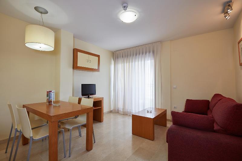 Aparthotel Milord's Suites Benidorm Exterior foto